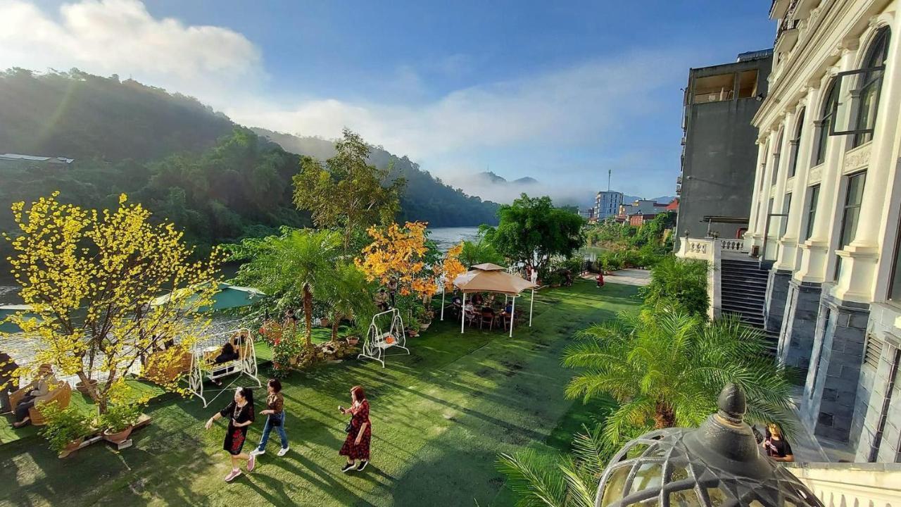 Phoenix Hotel Ha Giang Exterior foto