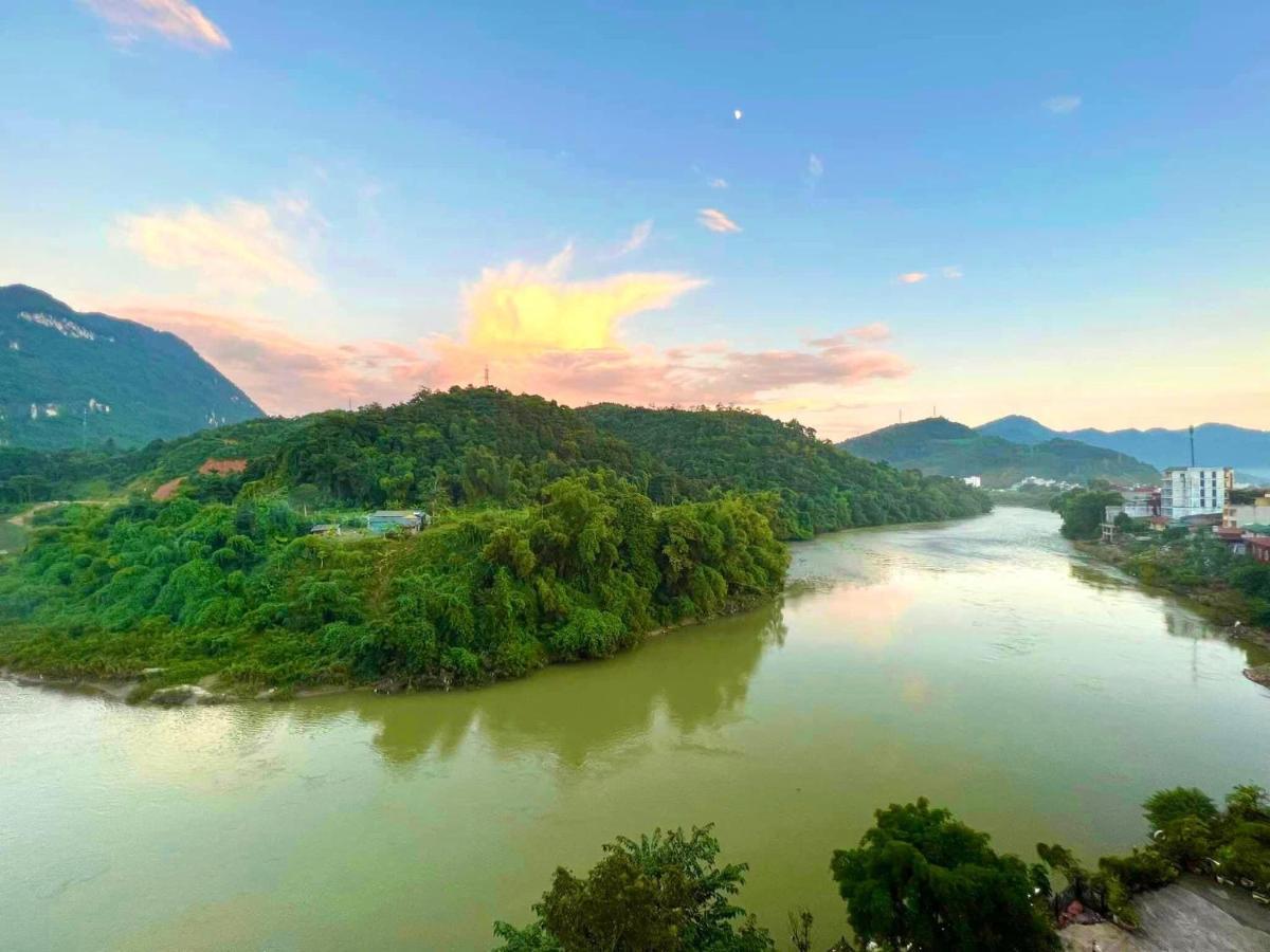 Phoenix Hotel Ha Giang Exterior foto